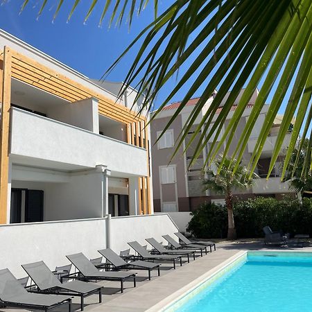 Villa Aquamarine Apartments 노바야 외부 사진