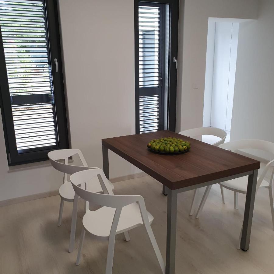 Villa Aquamarine Apartments 노바야 외부 사진