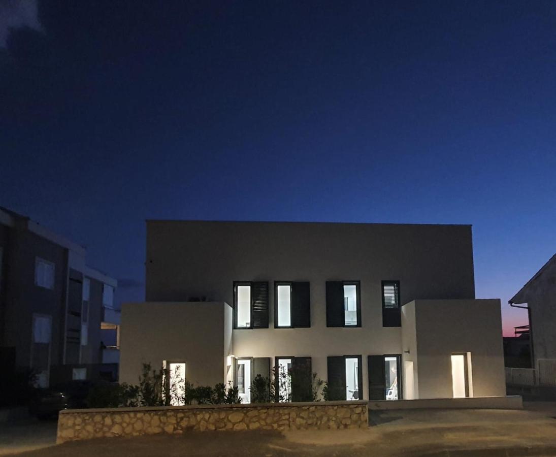 Villa Aquamarine Apartments 노바야 외부 사진