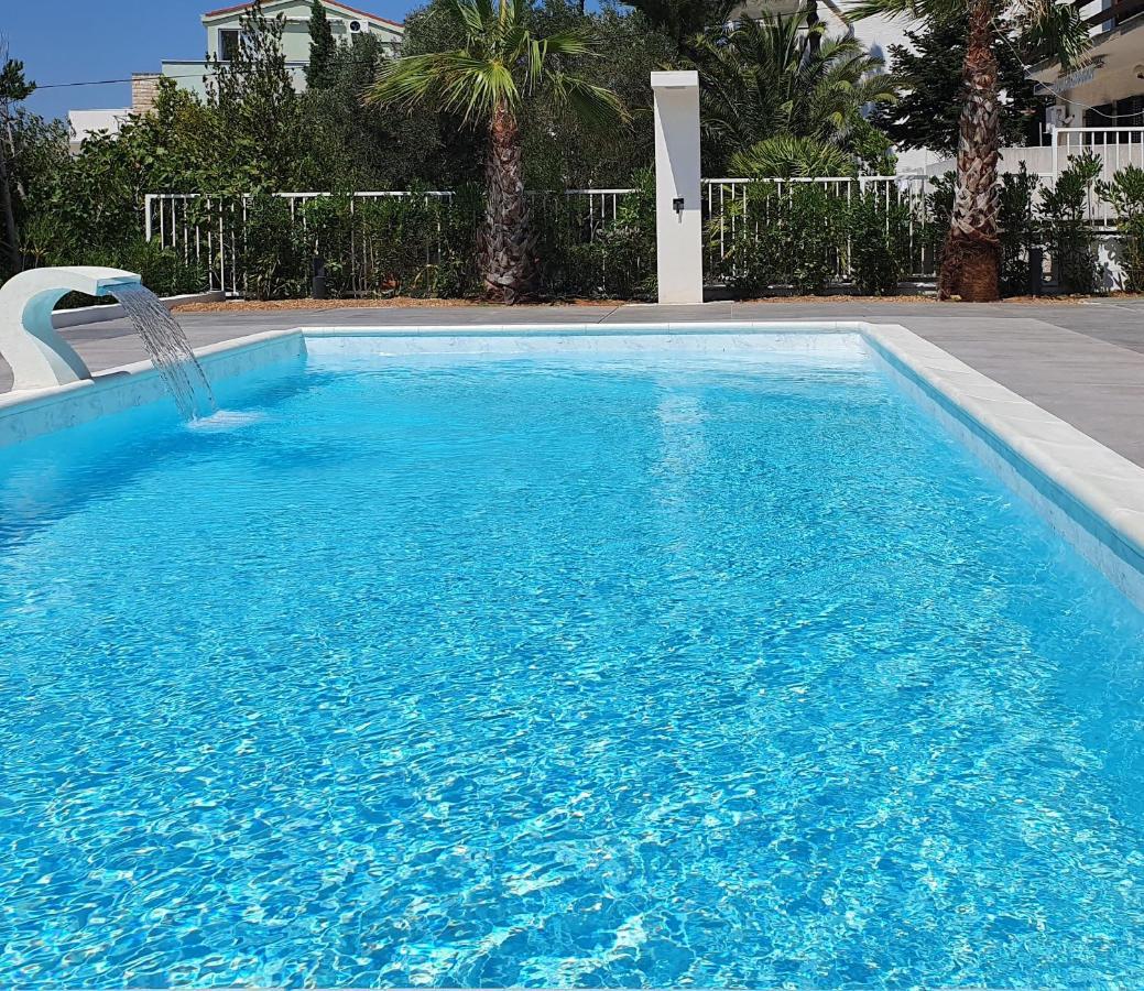 Villa Aquamarine Apartments 노바야 외부 사진