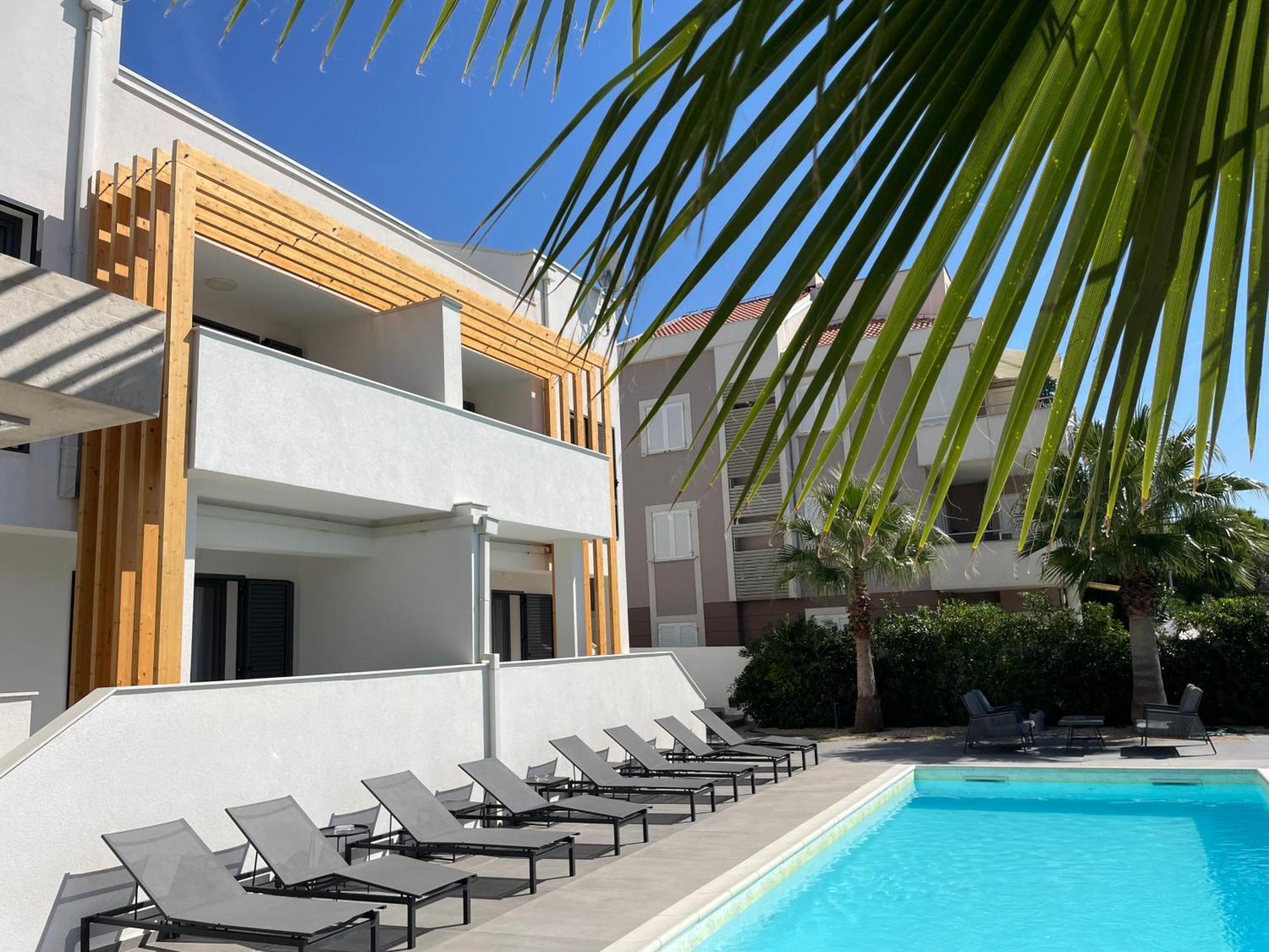 Villa Aquamarine Apartments 노바야 외부 사진